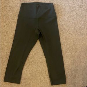 Lululemon align crops